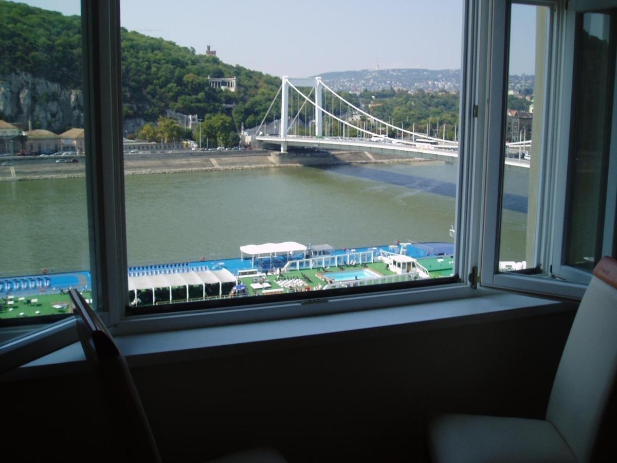 Appartement Danube View à Budapest Extérieur photo
